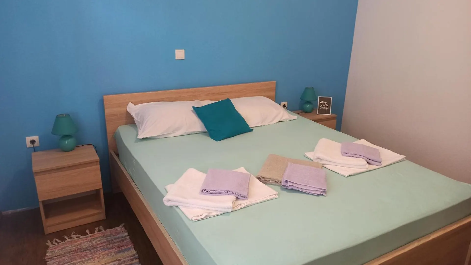 Apartments Feral Kastela Croatia